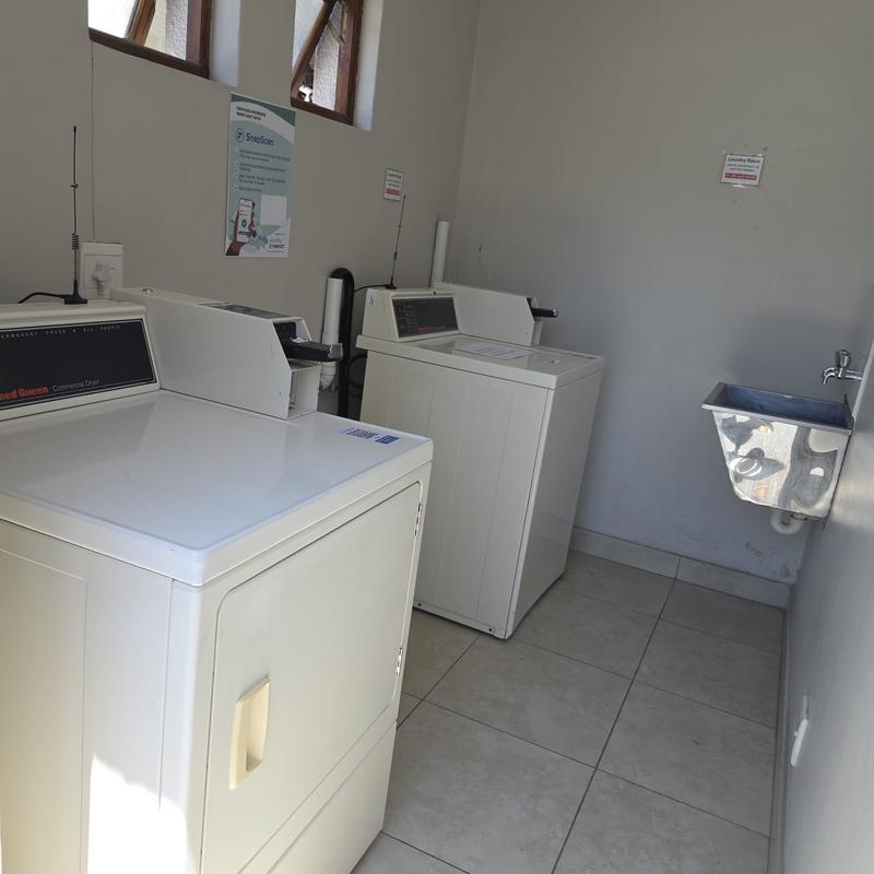 1 Bedroom Property for Sale in Sea Point Western Cape